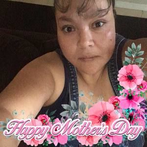 Meet your Posher, Gloria